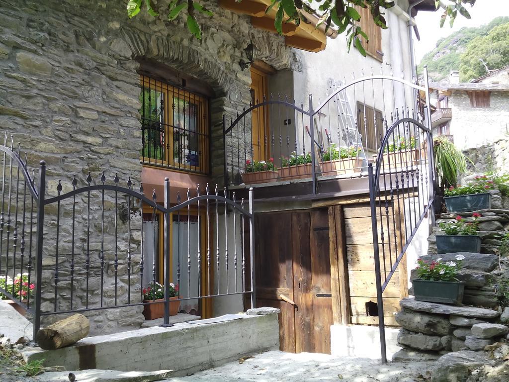 La Maison De Toyen Nus Esterno foto