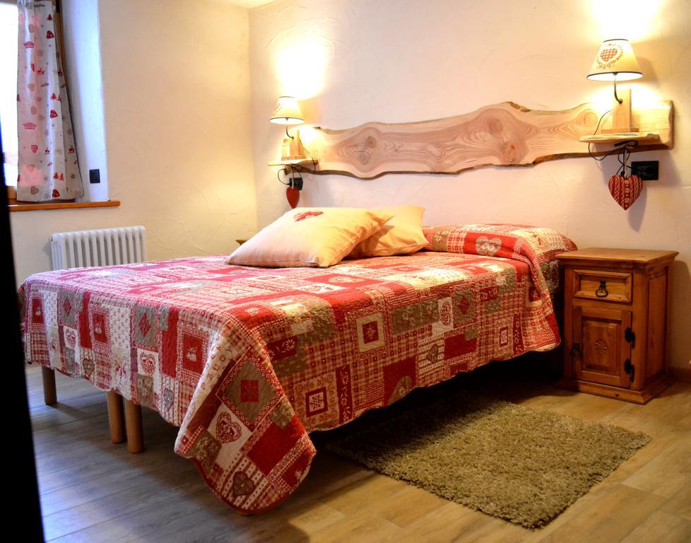 La Maison De Toyen Nus Esterno foto